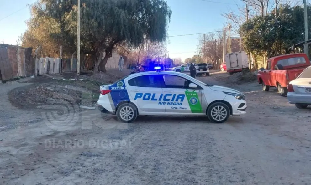 La víctima tendría unos 30 años y están tratando de identificarla (FotocANR).