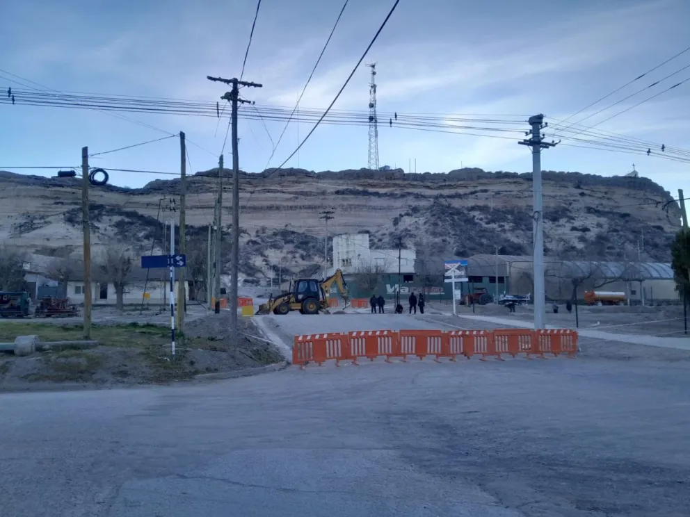 El corte comenzó a las 9 en 11 de Septiembre, entre avenida Roca y Los Nogales.