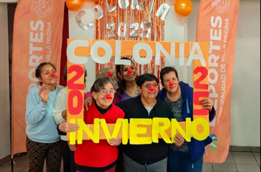 Los adultos mayores tuvieron el cierre de su colonia de vacaciones. (Foto gentileza)