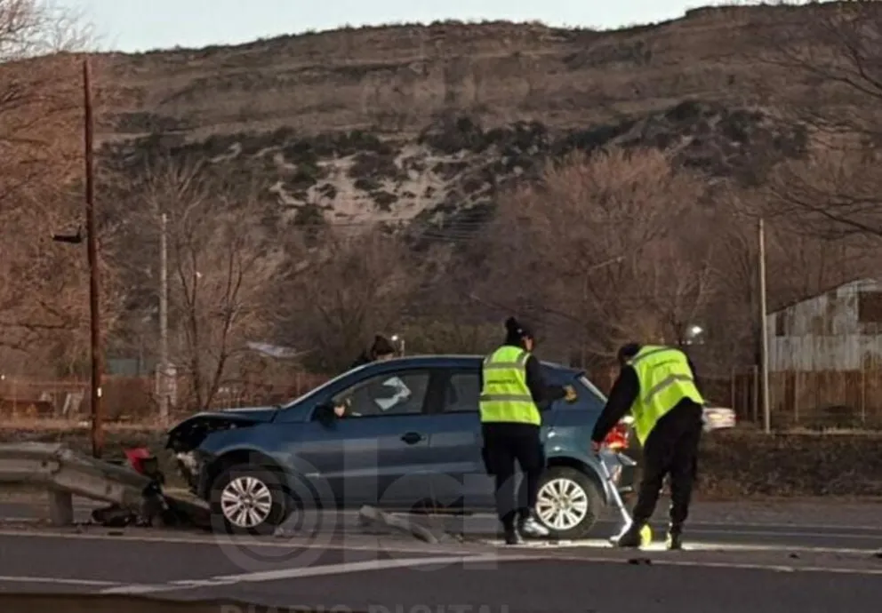 La mujer que impactó contra la punta del guardarrail central salía del trabajo.