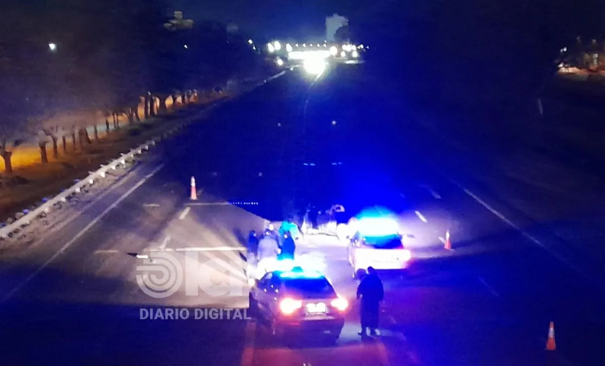 Varios lectores expresaron su malestar por la iluminaci&oacute;n que no funciona desde hace varios a&ntilde;os. 