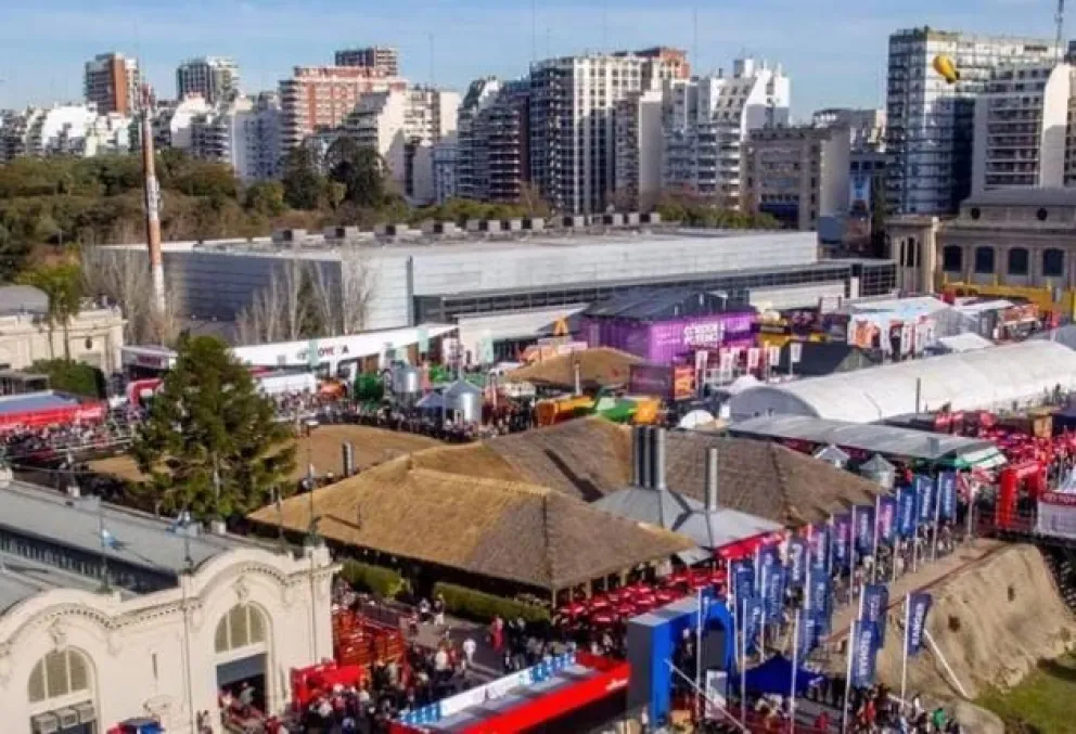 La expo se vive a pleno y las cabañas rionegrinas están presentes.