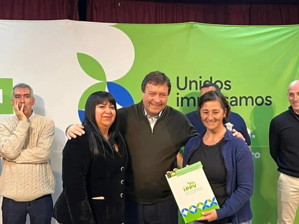 El acto se realizó en el Centro Cultural Cinco Saltos (Imagen CIPO360)