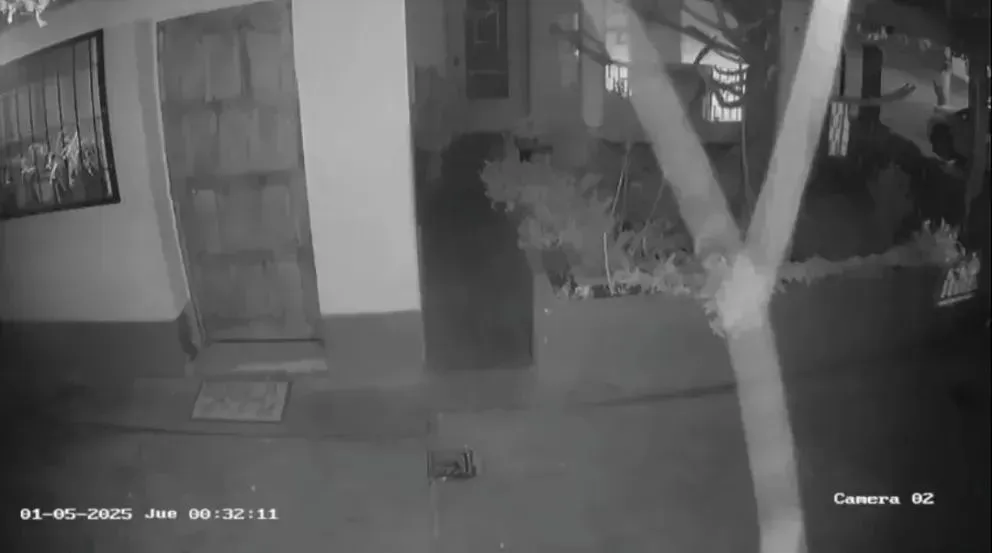 Roberto Diomedi fue golpeado en la puerta de su casa el 1 de mayo y permaneció varios días en terapia. Las cámaras registraron el momento. Foto (archivo ANR).