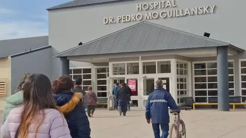 Avanza la causa por amenaza al hospital: hallan celular y sustancia inflamable. | Foto Cipo360