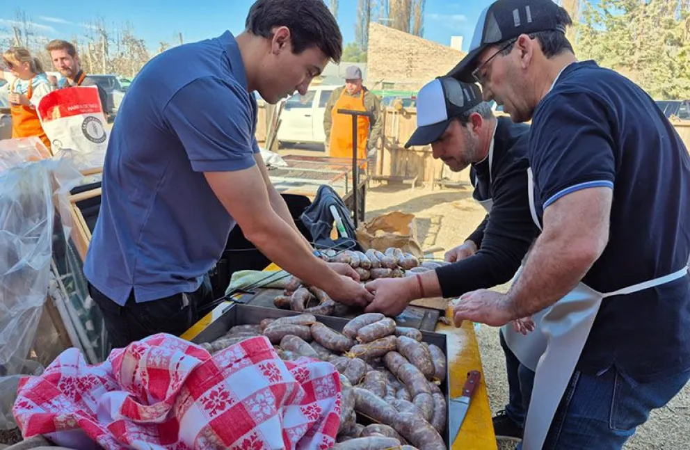 La octava edición de la Fiesta del Chorizo Casero fue un éxito en recaudación y cantidad de visitantes. (Foto archivo)