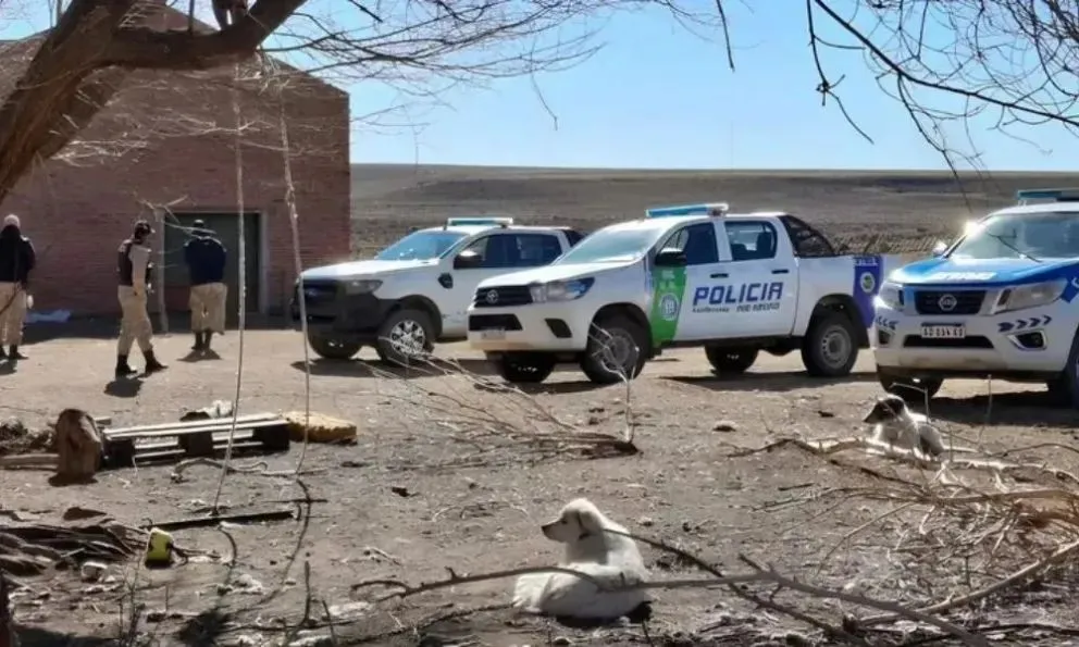 El operativo de búsqueda estuvo encabezado por la Comisaría 18, con apoyo de la Brigada Rural. (Foto LMCipolletti)