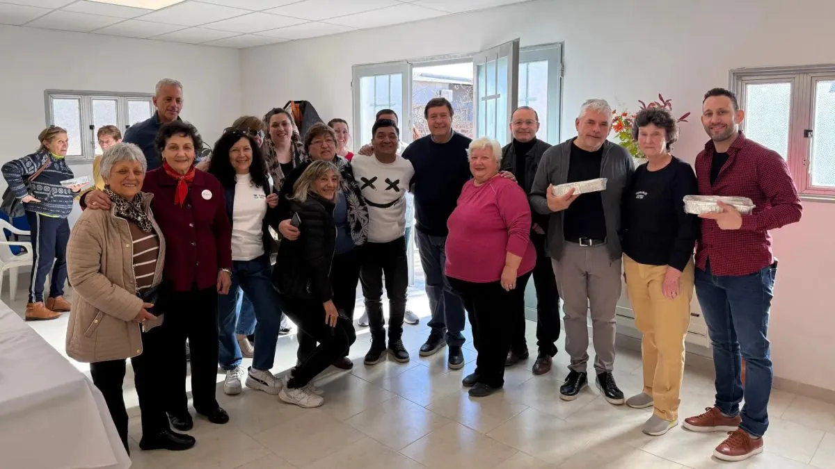 EL anuncio se realiz&oacute; durante una intensa jornada de trabajo que realiz&oacute; ayer Weretilneck en Regina (Foto Provincia RN).