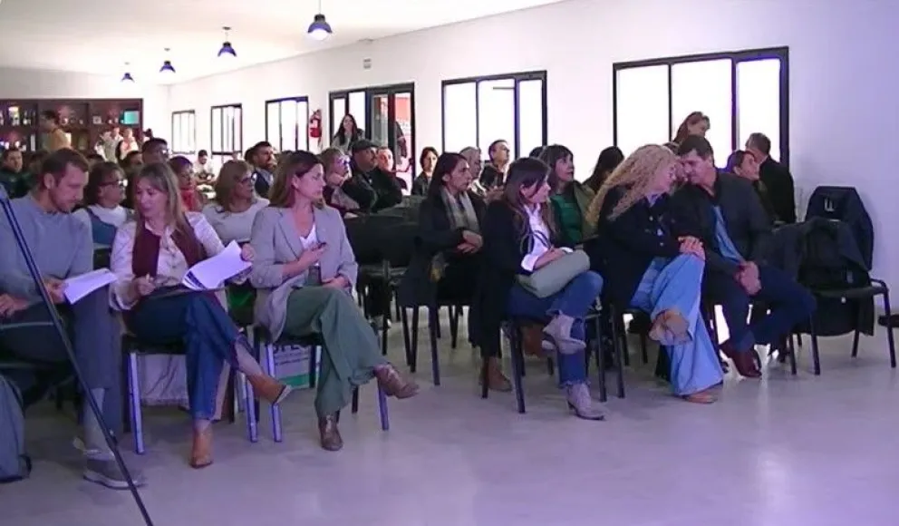 Hoy se realizó en Regina la instancia final de presentación y selección de proyectos que representarán a Río Negro. 