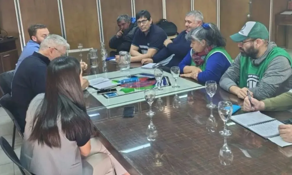 La semana pasada se cerraron los acuerdos paritarios para los trabajadores municipales. (Foto archivo)
