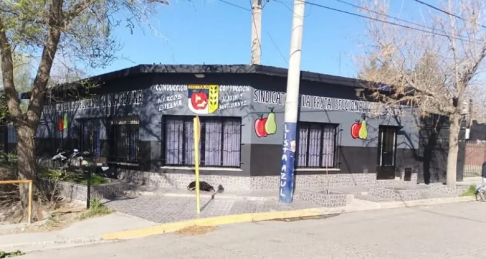 El Sindicato de la Fruta de Regina dictará un curso de capacitación para formar embaladores. (Foto archivo)