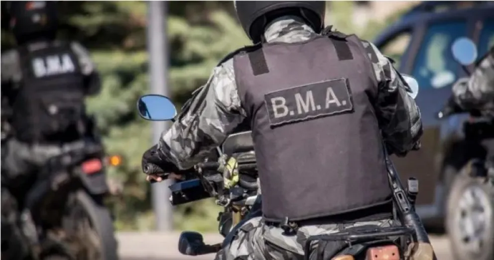Personal de la Brigada Motorizada de Apoyo demoró al hombre que está imputado por tentativa de hurto. Foto: archivo