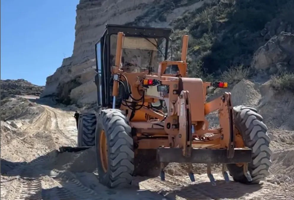 Los trabajos de reparación comenzaron esta semana con el objetivo de rehabilitar la calle para el tránsito de vehículos. (Foto gentileza)