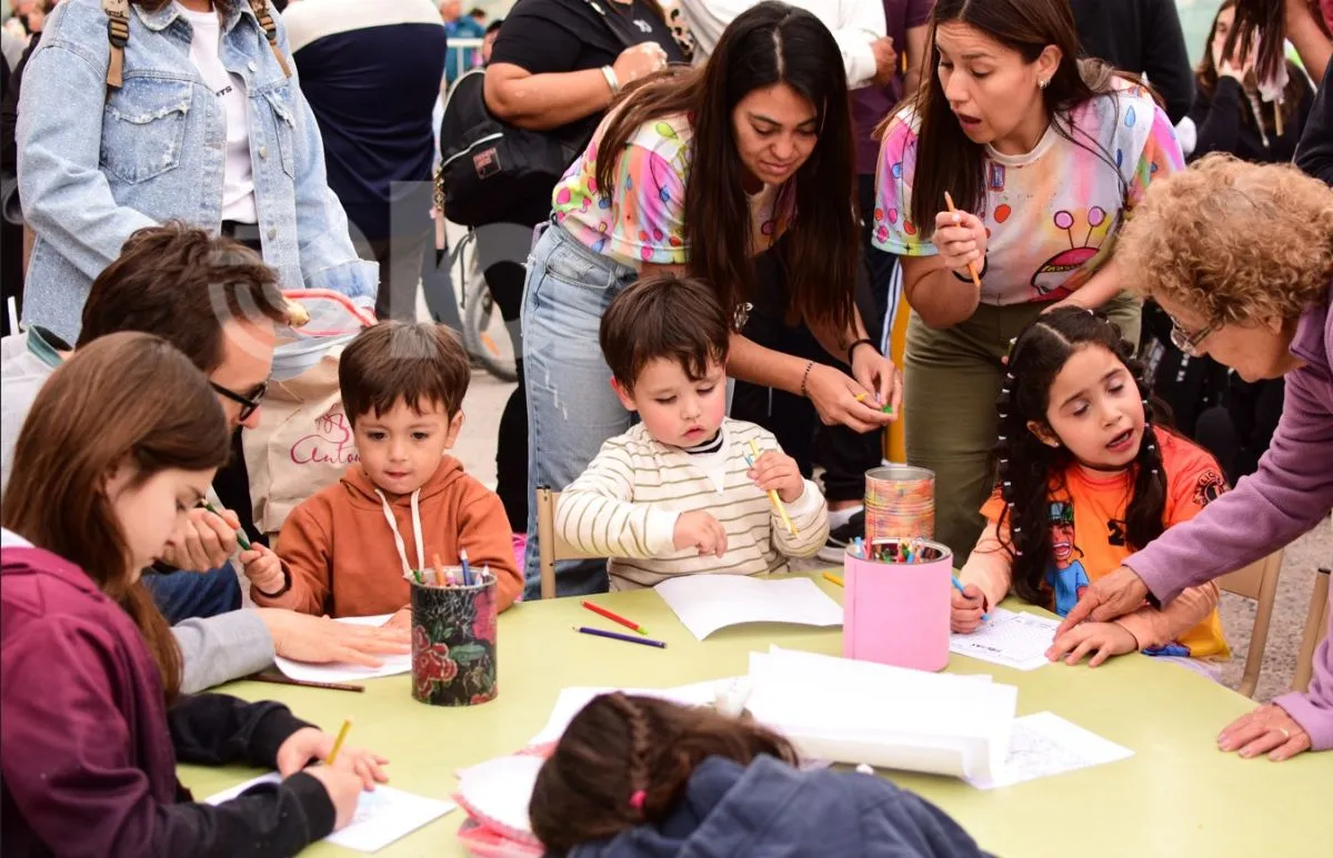 Pedaleando 2024, actividades para los m&aacute;s chiquitos. (Foto: Celeste Cerezuela)