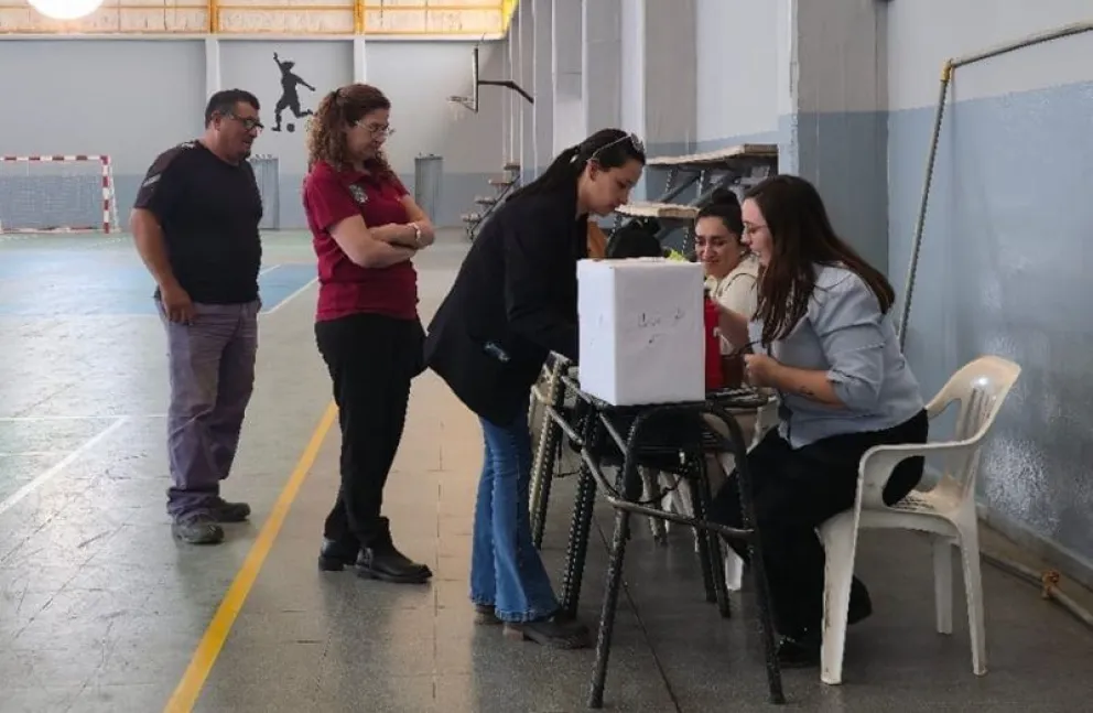 Por votación de los trabajadores definieron quienes los representarán en el Tribunal de Disciplina. Foto: archivo LCR.