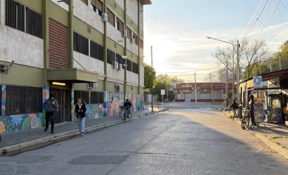 Los trabajos demandarán alrededor de 20 días, tiempo en el que permanecerá corta la circulación en la zona del hospital (Foto archivo).