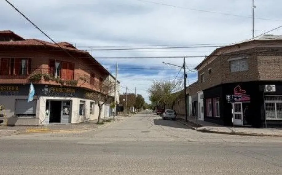 En calle Juan Bautista Alberdi únicamente se podrá circular con dirección a Yapeyú Sur (Foto Municipio VR). 