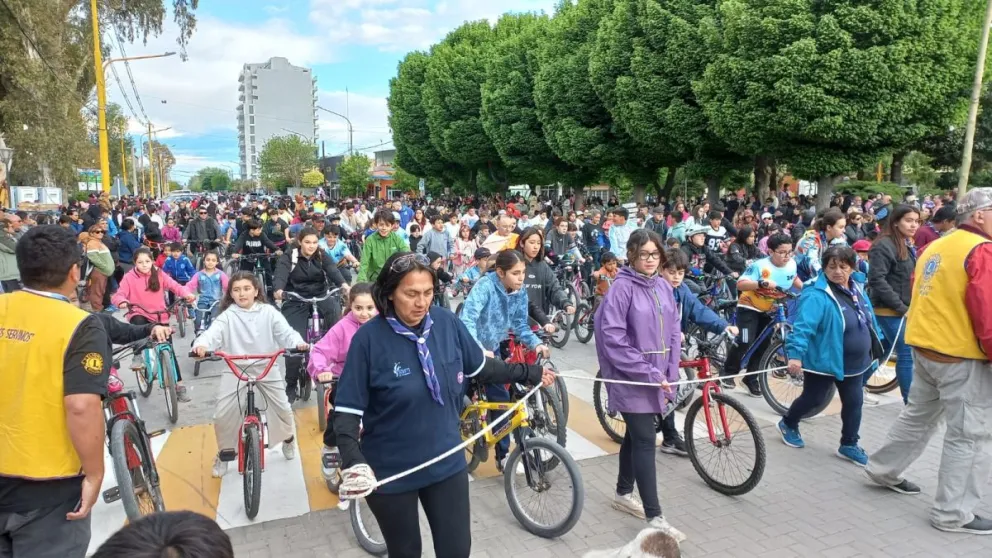 El evento finalizó ayer minutos después de las 18 en plaza de los Próceres.