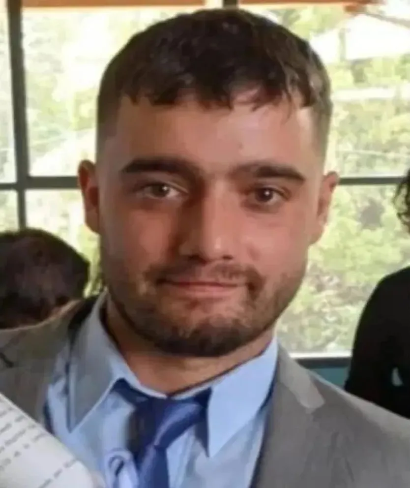 Julián Dobra, el joven asesinado en 2025. Su caso mantiene abierta una investigación judicial con siete detenidos. Foto: Archivo