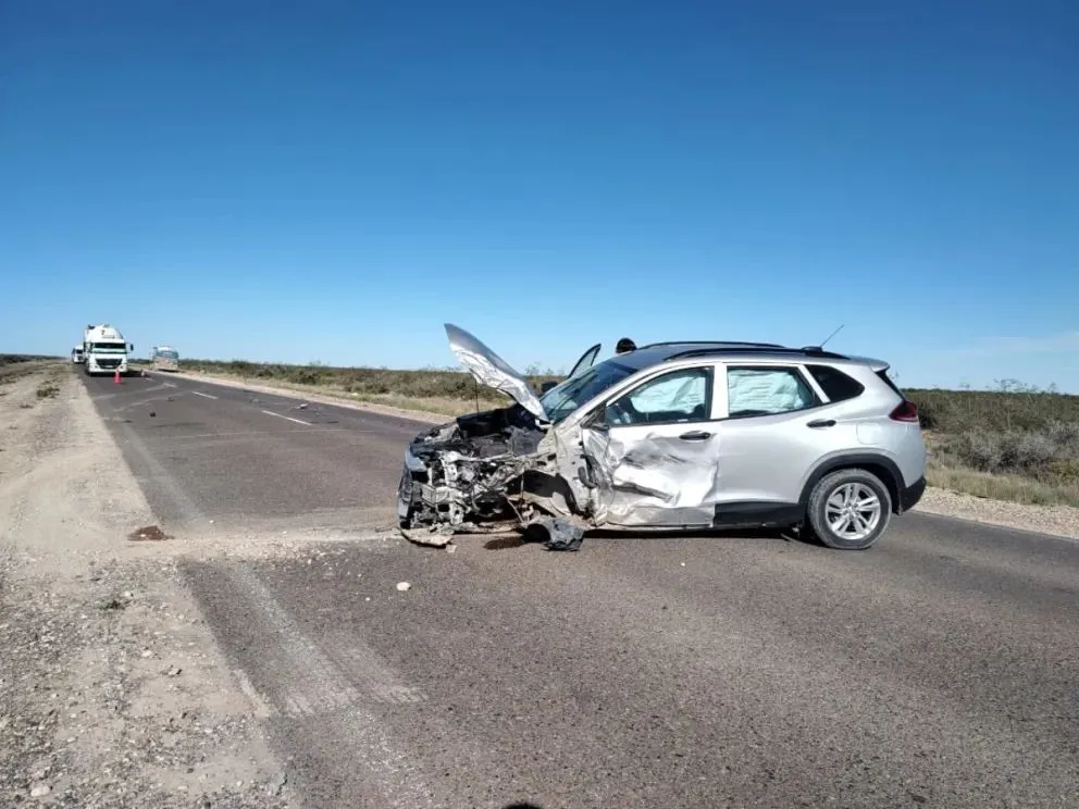 En el lugar trabajaron Bomberos Voluntarios y personal de la Comisaría 8°.
