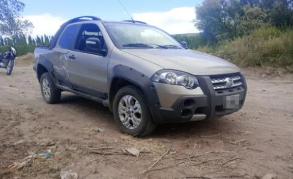 La polic&iacute;a fue alertada del choque entre la Motomel y la Strada por un llamado an&oacute;nimo. 