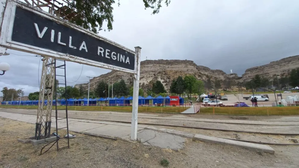 Desde la división de poderes asumieron nueve intendentes. Entre ellos uno cumplió dos mandatos y el actual va por su tercera gestión. Foto LCR.