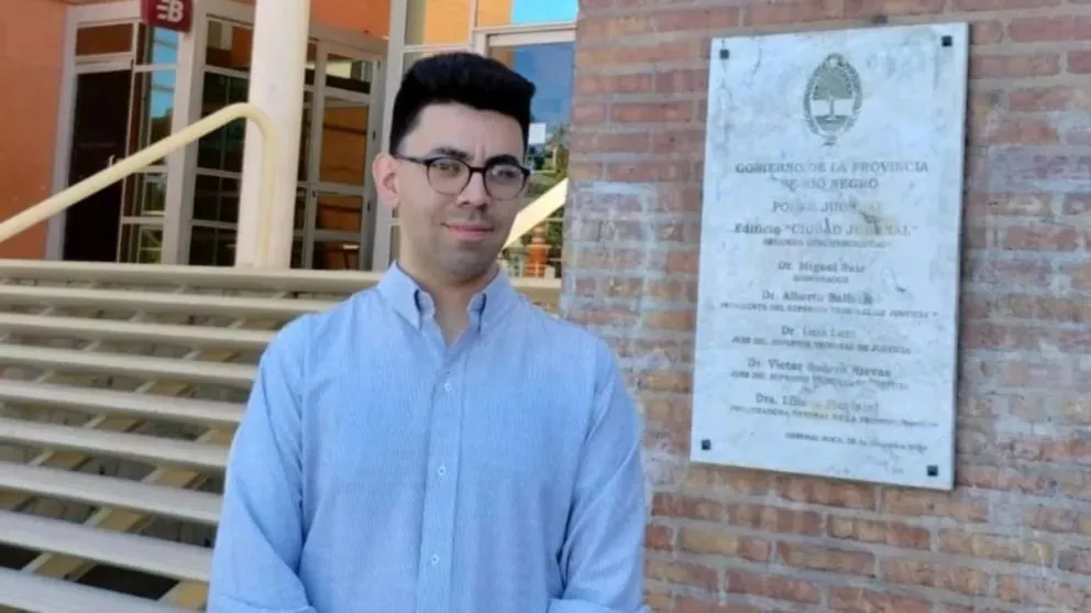 Marco Josué Graffigna será el único rionegrino en el Seminario País Federal, la capacitación nacional que reúne a jóvenes de todo el país. Fotos gentileza.