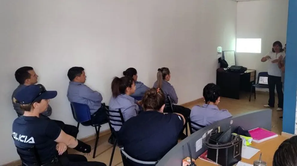 La capacitación estuvo a cargo de profesionales del Hospital Área Programa de Villa Regina. Foto: gentileza 