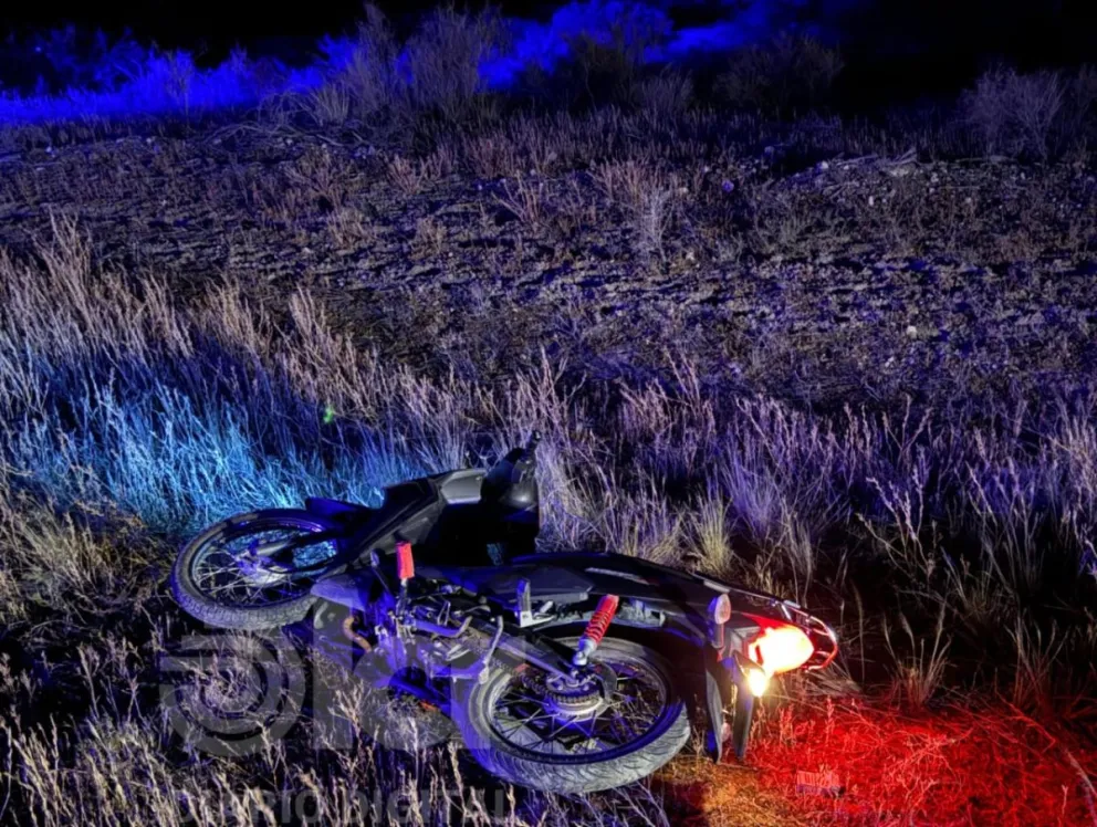 El robo sucedió en el ingreso a Chichinales y la moto se recuperó en el Km. 1079 de la Ruta 22. Foto gentileza.
