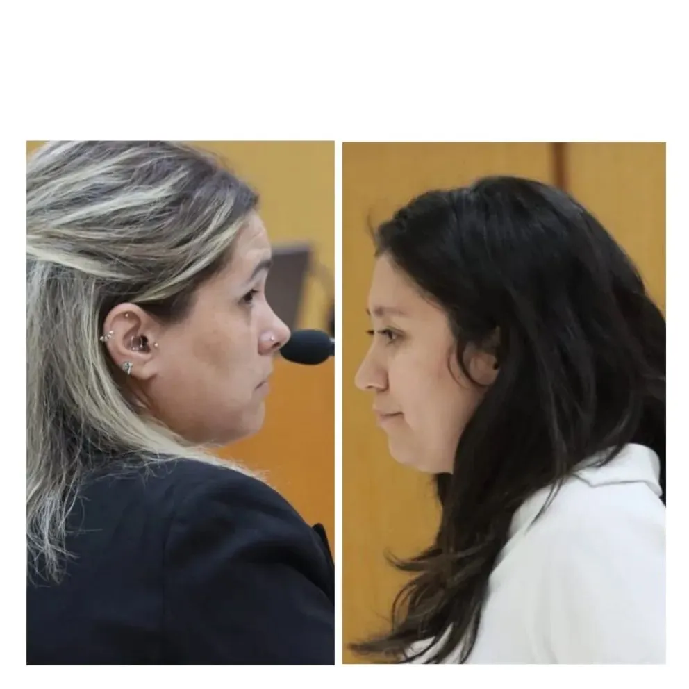 Las instrumentadoras Natalia Luccioni (saco negro) y Carla Montero relataron cómo descubrieron que el niño presentaba una intensa coloración azulada al finalizar la cirugía. Foto: Tania Domenicucci-ANR