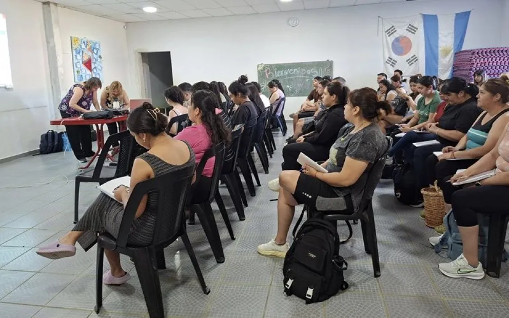 La semana pasada se realizó el curso para manipuladores con cupo completo. Foto: archivo