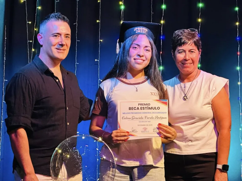 Celina, una de las estudiantes destacadas. Foto: Municipalidad de Ingeniero Huergo 