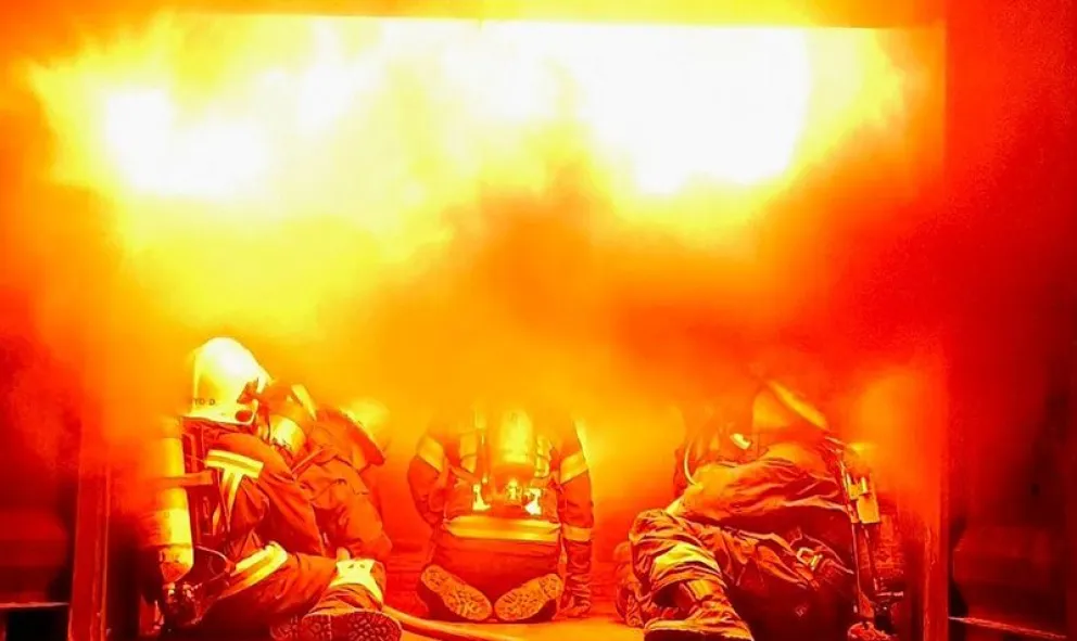En el centro de entrenamiento, Bomberos de Regina trabaja en forma permanente en la capacitación. Foto: gentileza
