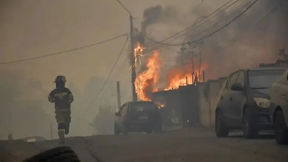 Incendios destruyeron barrios de la ciudad de Concepción, en el sur de Chile. | Foto gentileza