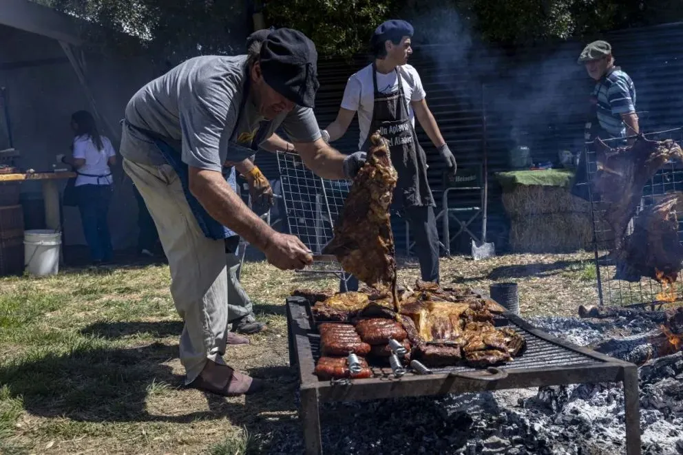 Al calor de las brasas (fotos: Eugenia Neme).