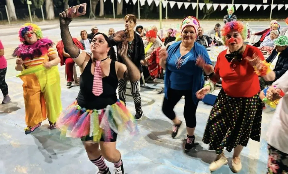 La convocatoria es para esta tarde y noche en la plaza Libertad para celebrar el carnaval. Foto: archivo