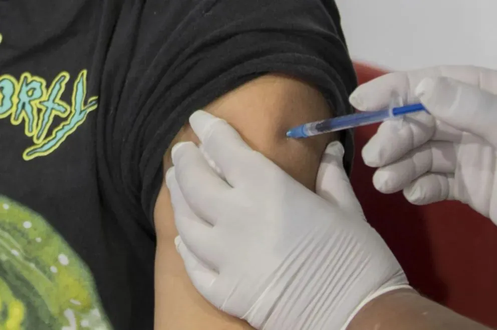 La decisión de no vacunar no está librada al simple deseo de los padres: activa un mecanismo legal inmediato. Foto: archivo ANR