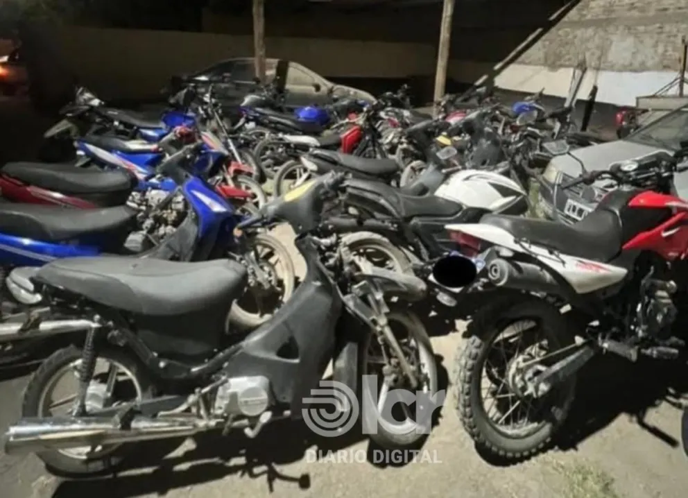 La falta de documentación fue otro de los motivos para las retenciones. Fotos Policía RN.