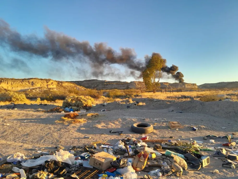 La imagen fue realizada hace una semana y a los pocos días la quema se repitió en el mismo sector. Foto gentileza. 