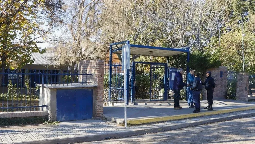 Tras conocerse la amenaza, se activaron los protocolos preventivos con intervención de la Policía y de la Secretaría de Niñez, Adolescencia y Familia (Senaf). Foto archivo