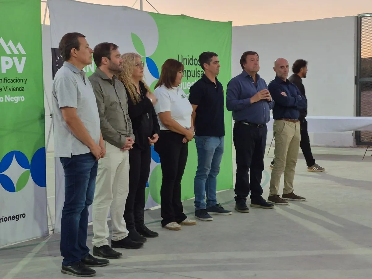 Las actividades en el Portal del Valle comenzaron a las 18 30. Foto  LCR.