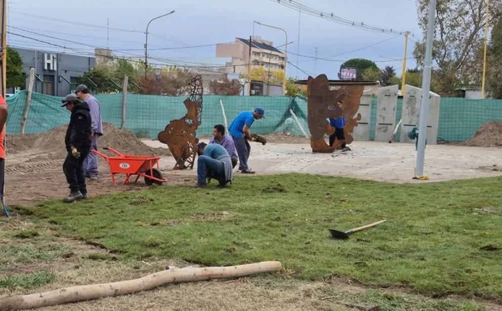 El sábado se hará la inauguración oficial del Memorial de Malvinas que se encuentra dentro del Paseo del Centenario. Foto: LCR
