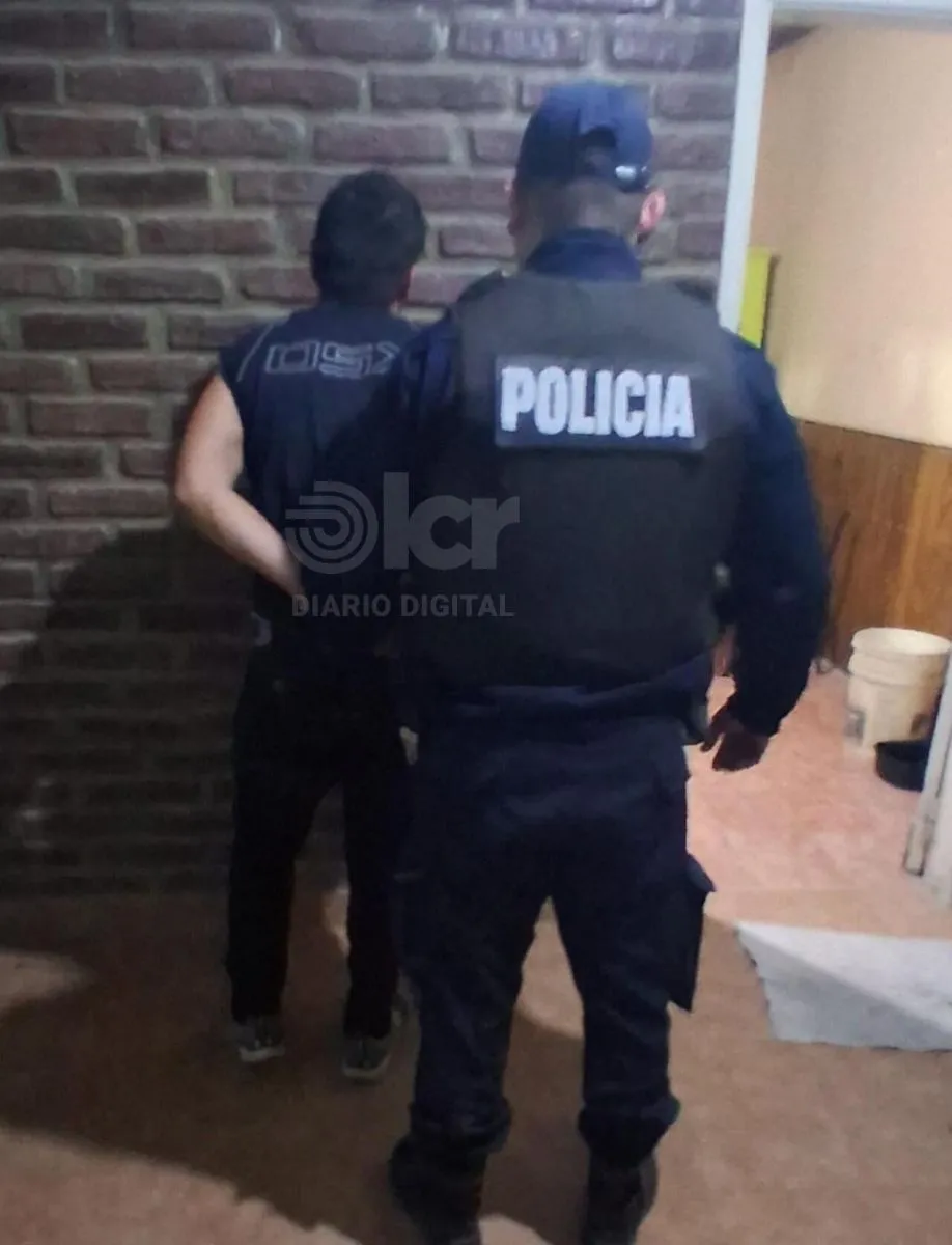 El detenido es un sujeto de 36 a&ntilde;os oriundo de Godoy. Foto Polic&iacute;a RN.