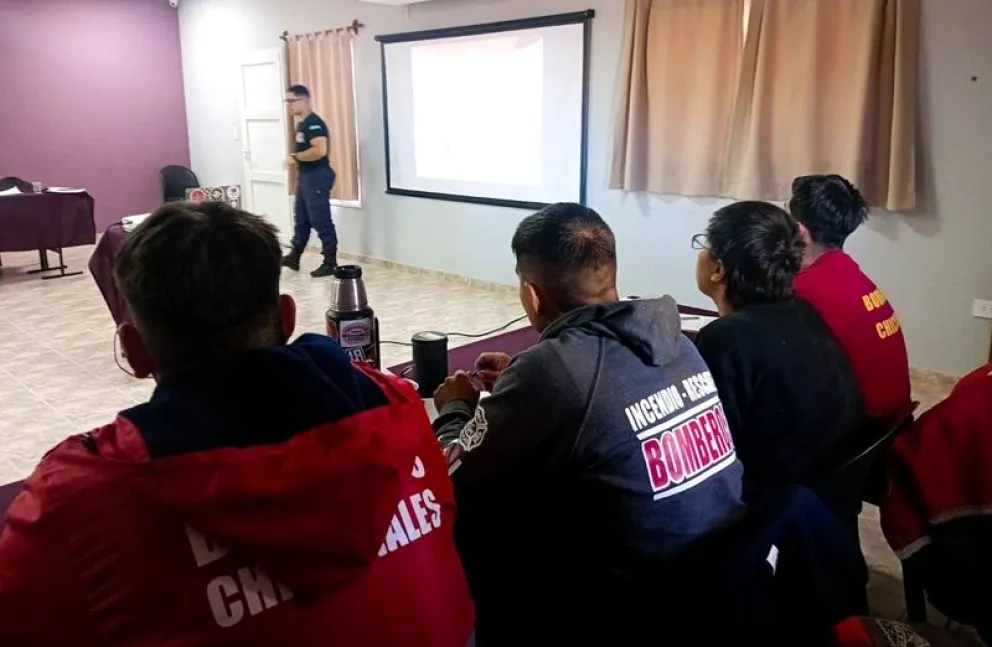 Personal de servicios de emergencias y salud se capacitan para intervenir en situación que involucren a personas con discapacidad. Foto: archivo