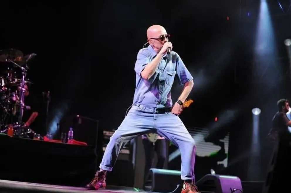 Triste noticia por la muerte del Indio Solari, figura indiscutible del rock argentino. Foto Infobae.