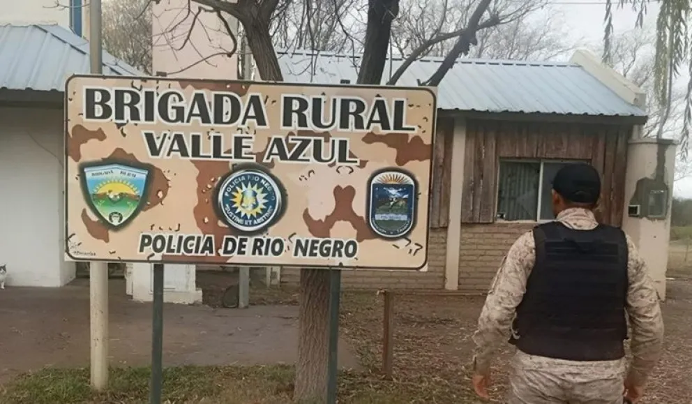 Personal de la Brigada Rural interceptó una camioneta que transportaba carne en bolsas en la caja sin refrigeración. Foto: gentileza