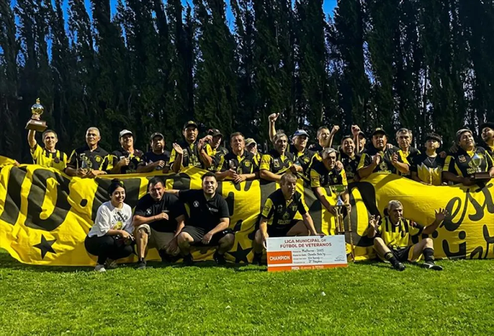 En la liga de Fútbol de Veteranos de Regina piden obligatoriamente electrocardiograma y ergometría a los mayores de 60. Foto: gentileza