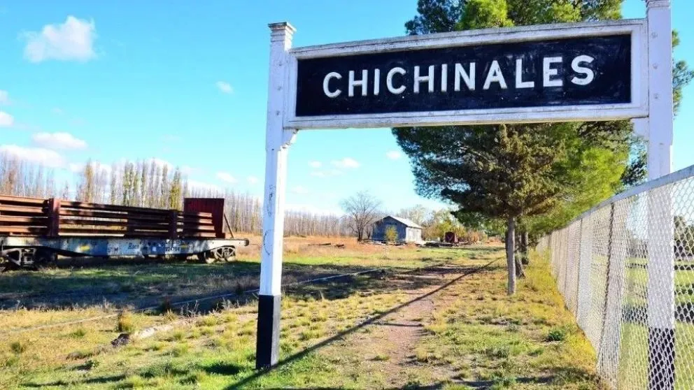La presidenta de la comisi&oacute;n Lorena Matzen se refiri&oacute; a las dificultades que existen para que el tren llegue a Chichinales. Foto archivo.