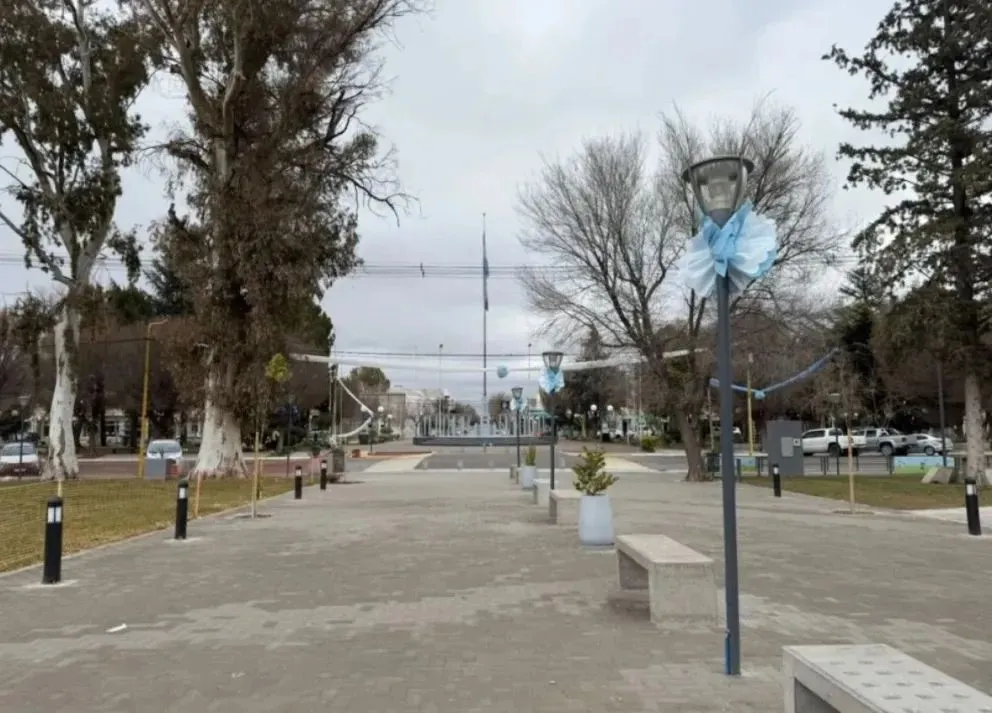 Hoy y mañana serán días fríos y con mucha nubosidad. La lluvia llegaría en las próximas horas. Foto LCR.