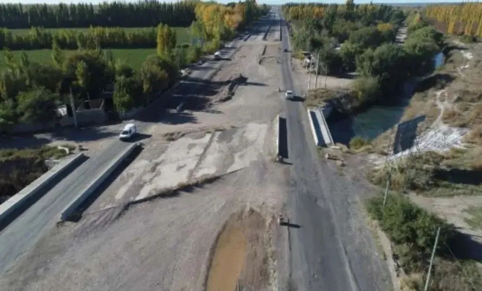 Se espera que una vez que la provincia pueda acordar la gestión de las rutas 22 y 151, se pueda intervenir rápidamente para realizar las mejoras necesarias. (Foto: archivo)